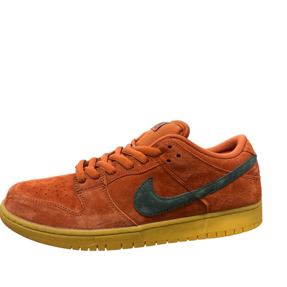 Nike SB Dunk Low
Burnt Sunrise